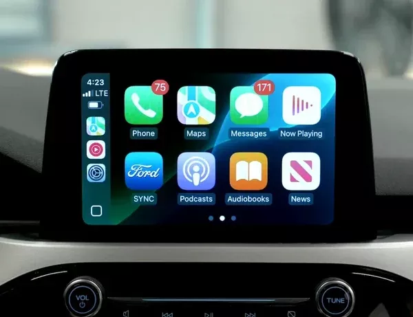 20-'22 Ford Escape 4" to 8" Sync 3 Upgrade with Apple CarPlay and Android Auto