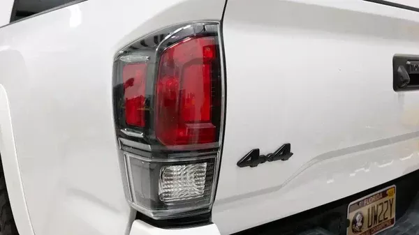 2016-2023 Toyota Tacoma OEM LED Tail Lights