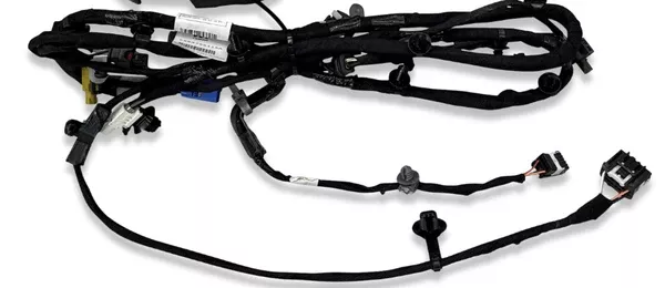 2019-2024 Ram Heavy Duty Auto Dim Rear View Mirror Wiring w/o Clearance Lights