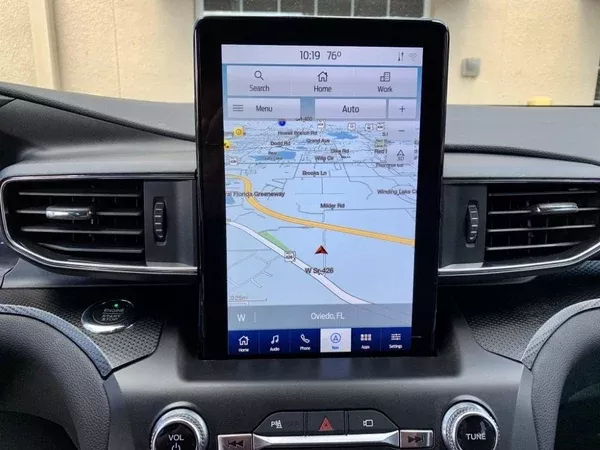 2020-2022 Ford Explorer 10.1-inch LCD Capacitive Portrait Touchscreen Upgrade