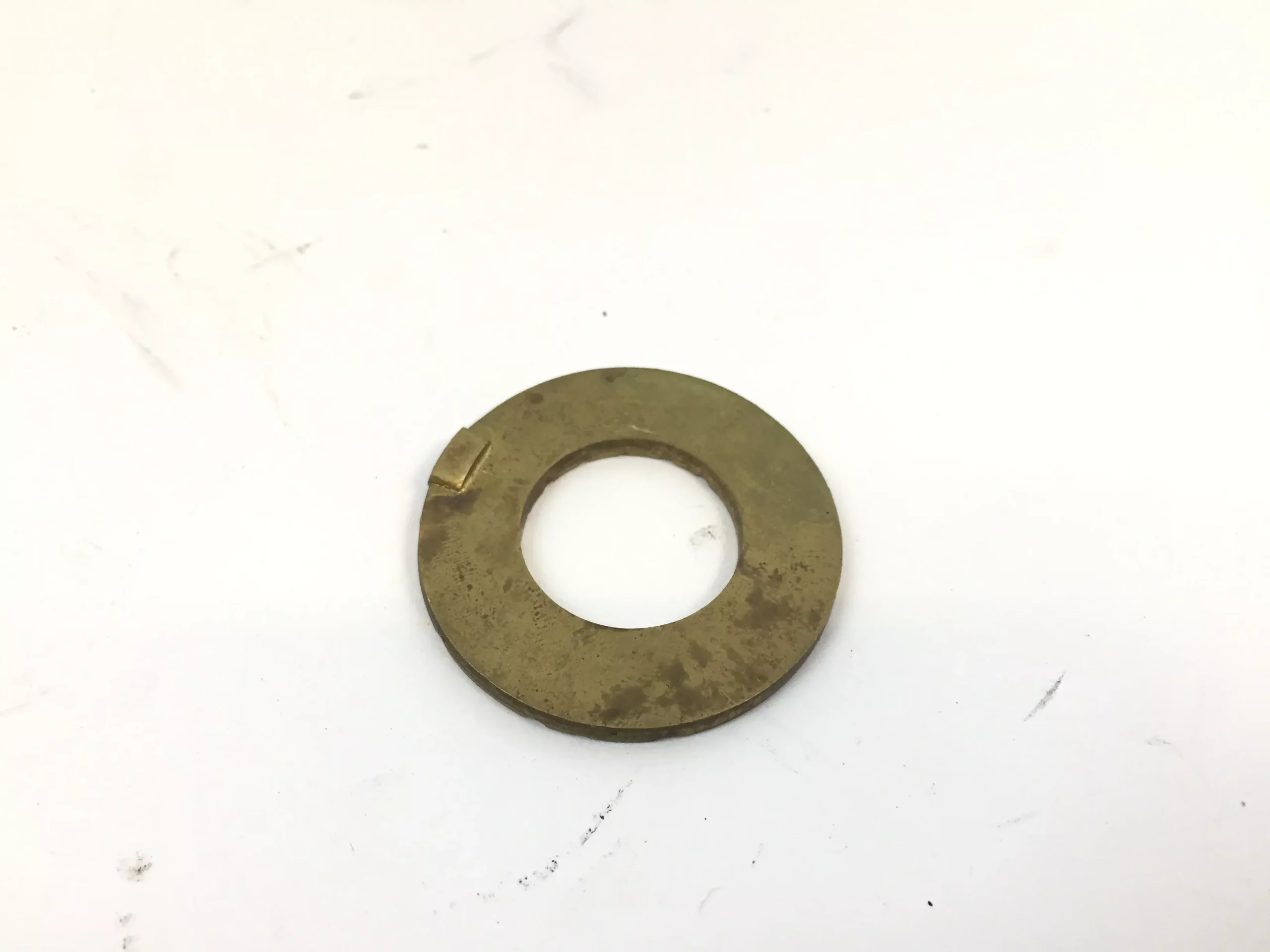 (47) tr6-129955 Thrust Washer front of countershaft