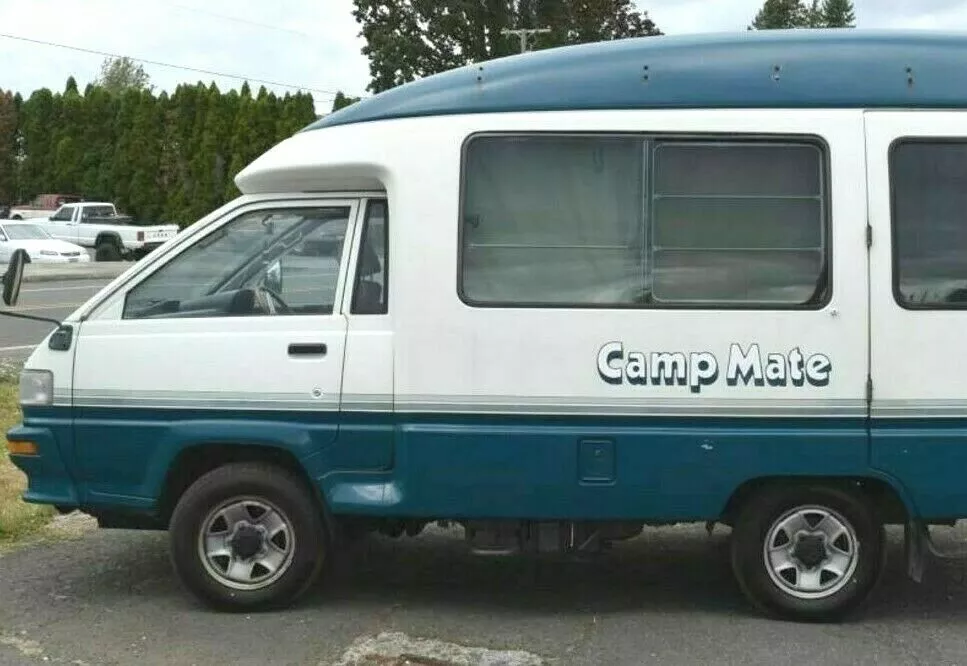 “Campmate” RV Decals (Set of 2) – OEM New Oracle *