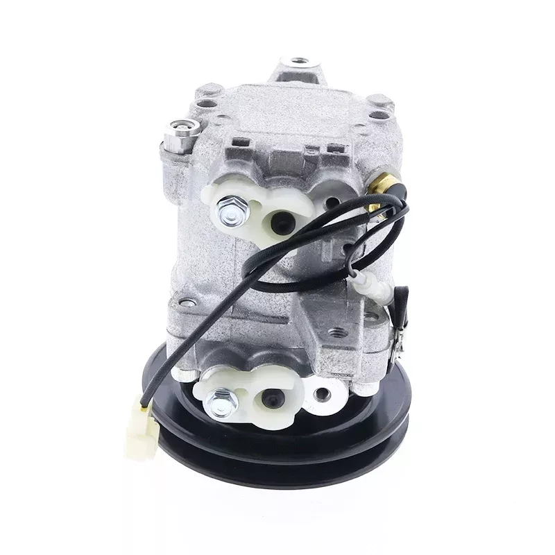 Denso SV07E Air Conditioning Compressor 3C581-97590 for Kubota Tractor M108S M5040 M6040 M7040 M8540