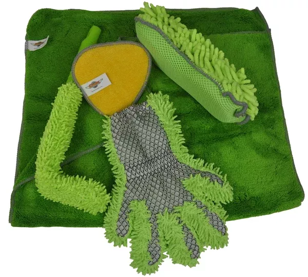 Detailer's Preference 5-Piece Microfiber Complete Auto Detailing Kit with Bag