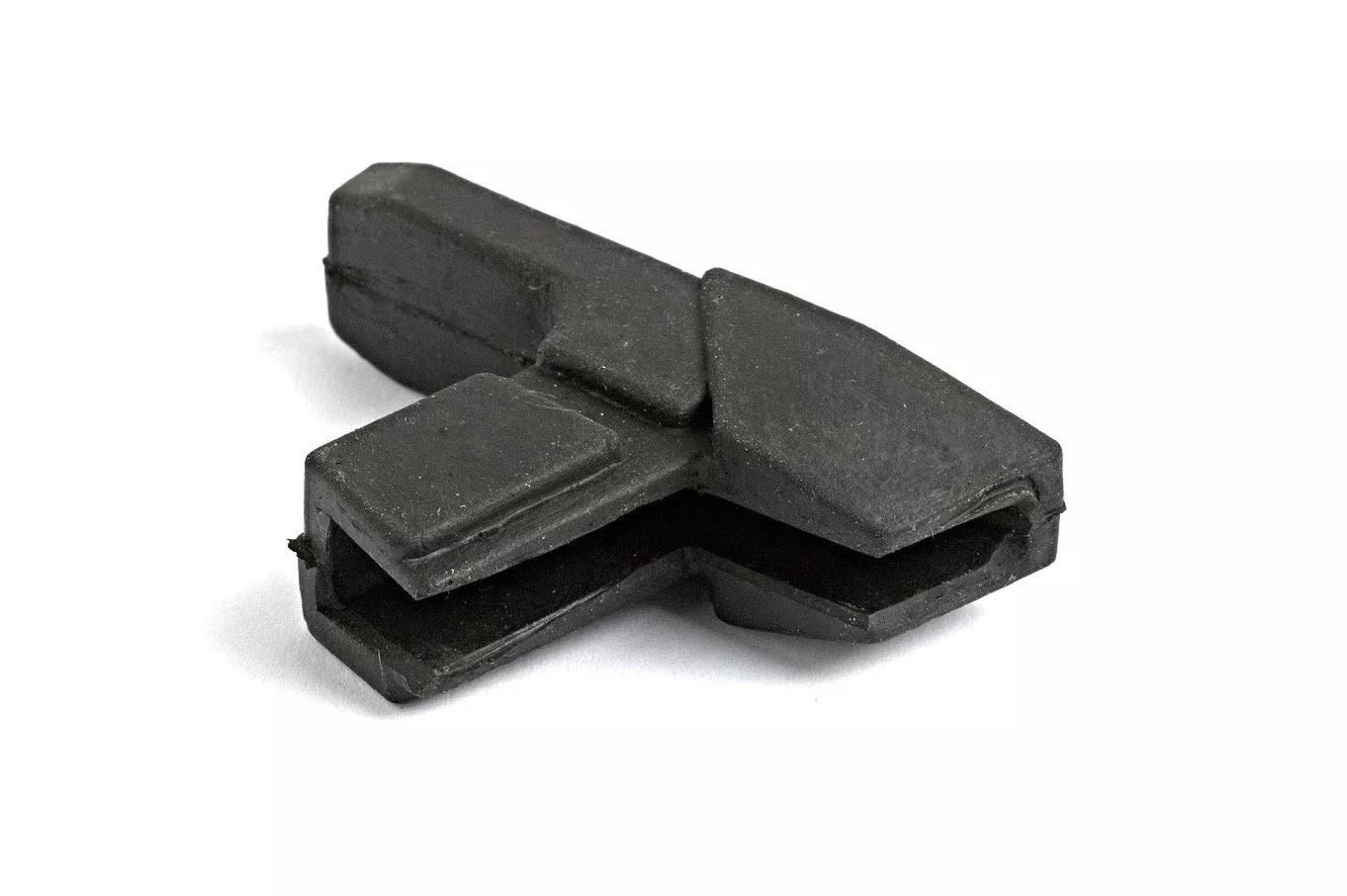 mgb-aha9986 Vent window Top Corner block 1973-80