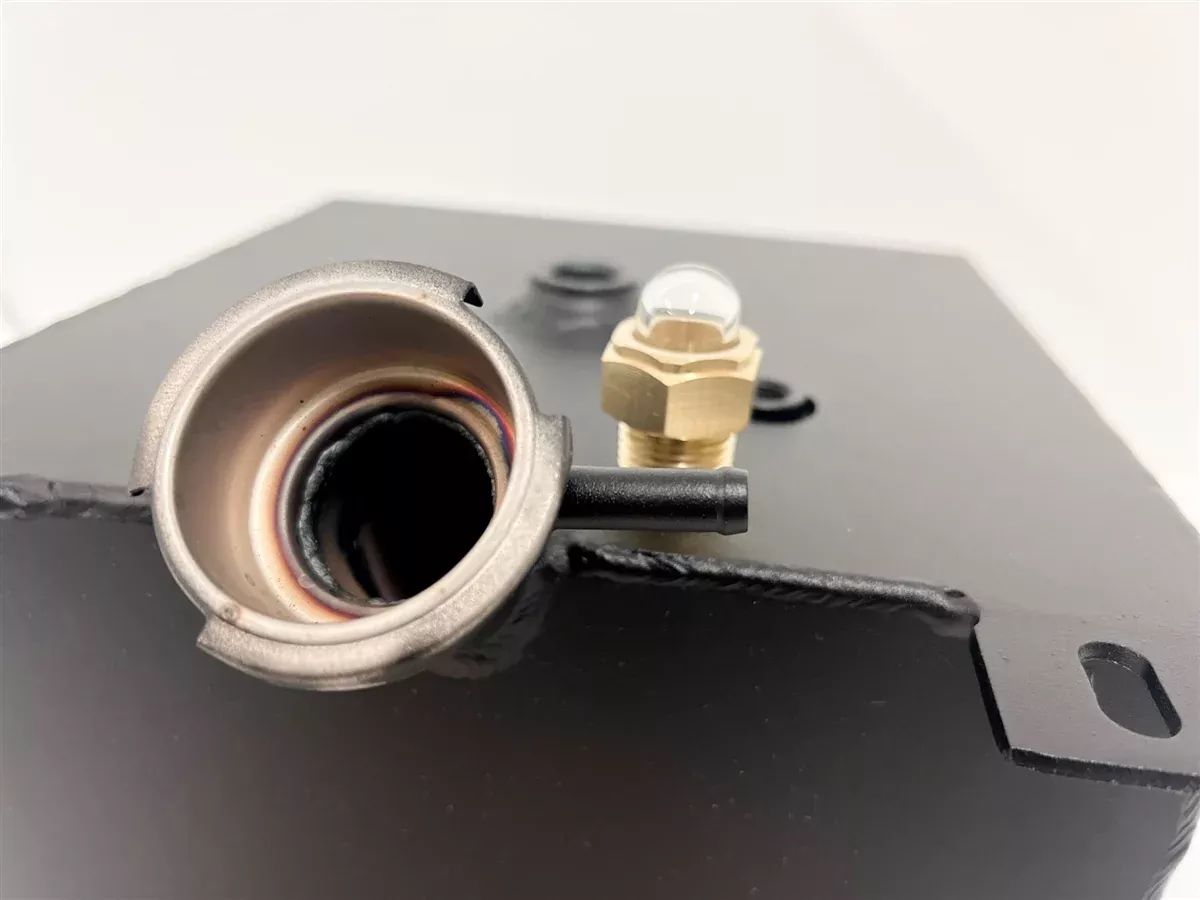 Motorhome Radiator Steel Overflow Surge Tank with Sight Glass and Cap