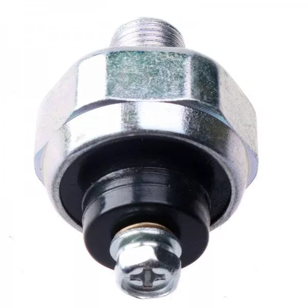 Oil Pressure Switch 15221-39010 15221-39016 15221-39012 for Kubota Engine V1702 Tractor B5100D-P L185DT L225 L245F L305F L345 L405 M4050 M4500DT