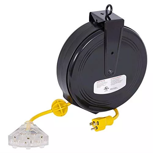StarTech 849875 14 Gauge Steel Retractable Extension Cord (30 Ft)
